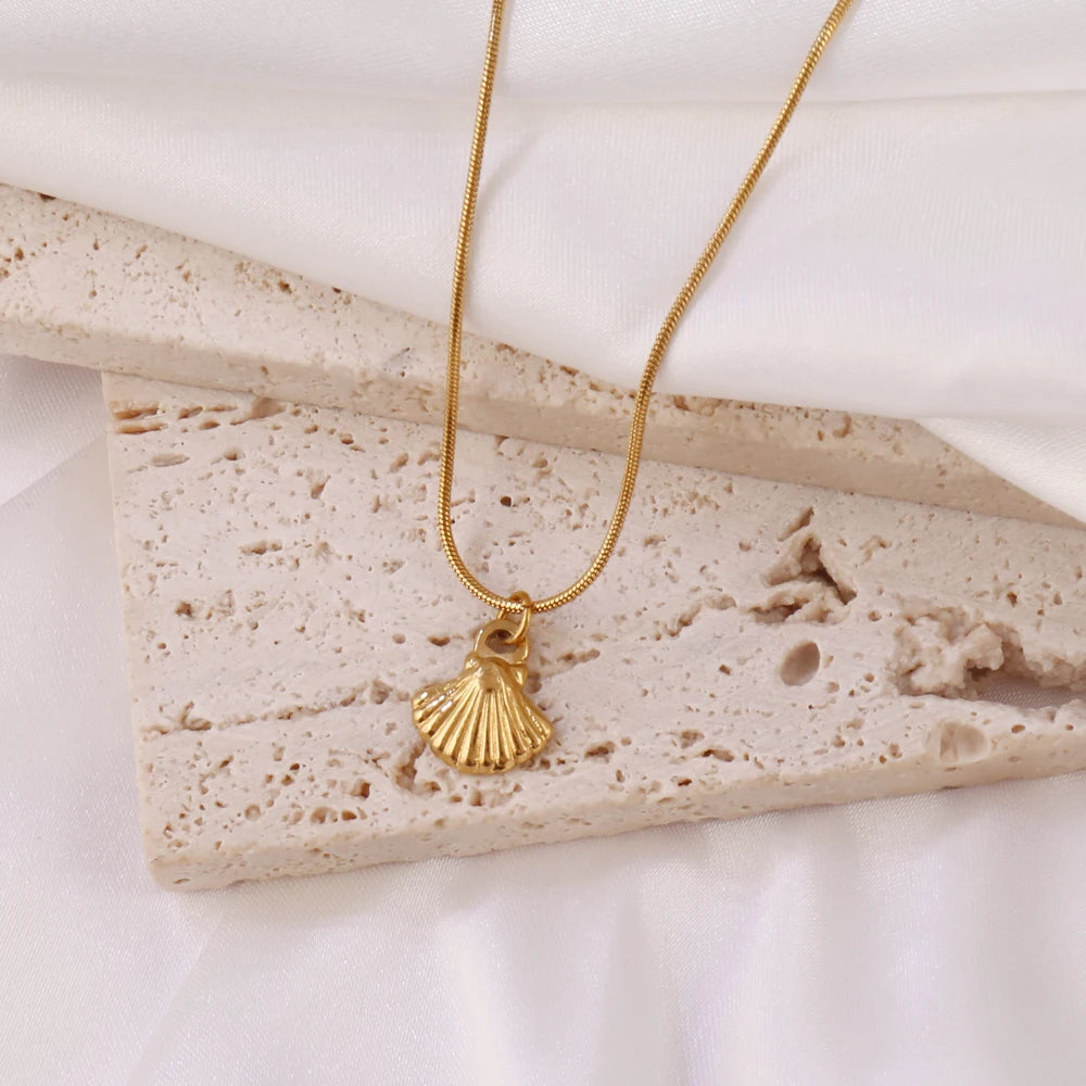 Gold Ocean Shell Pendant Necklace